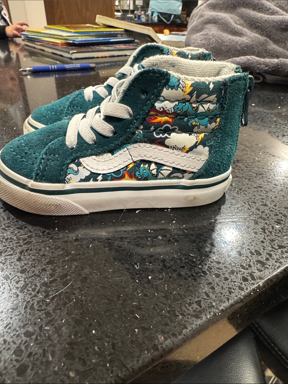 Vans Kids Teal Suede High-Top Sneakers with Dragon Print